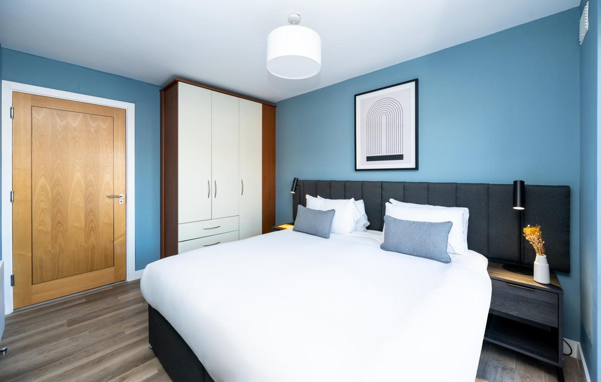 Aparthotel Staycity Augustine