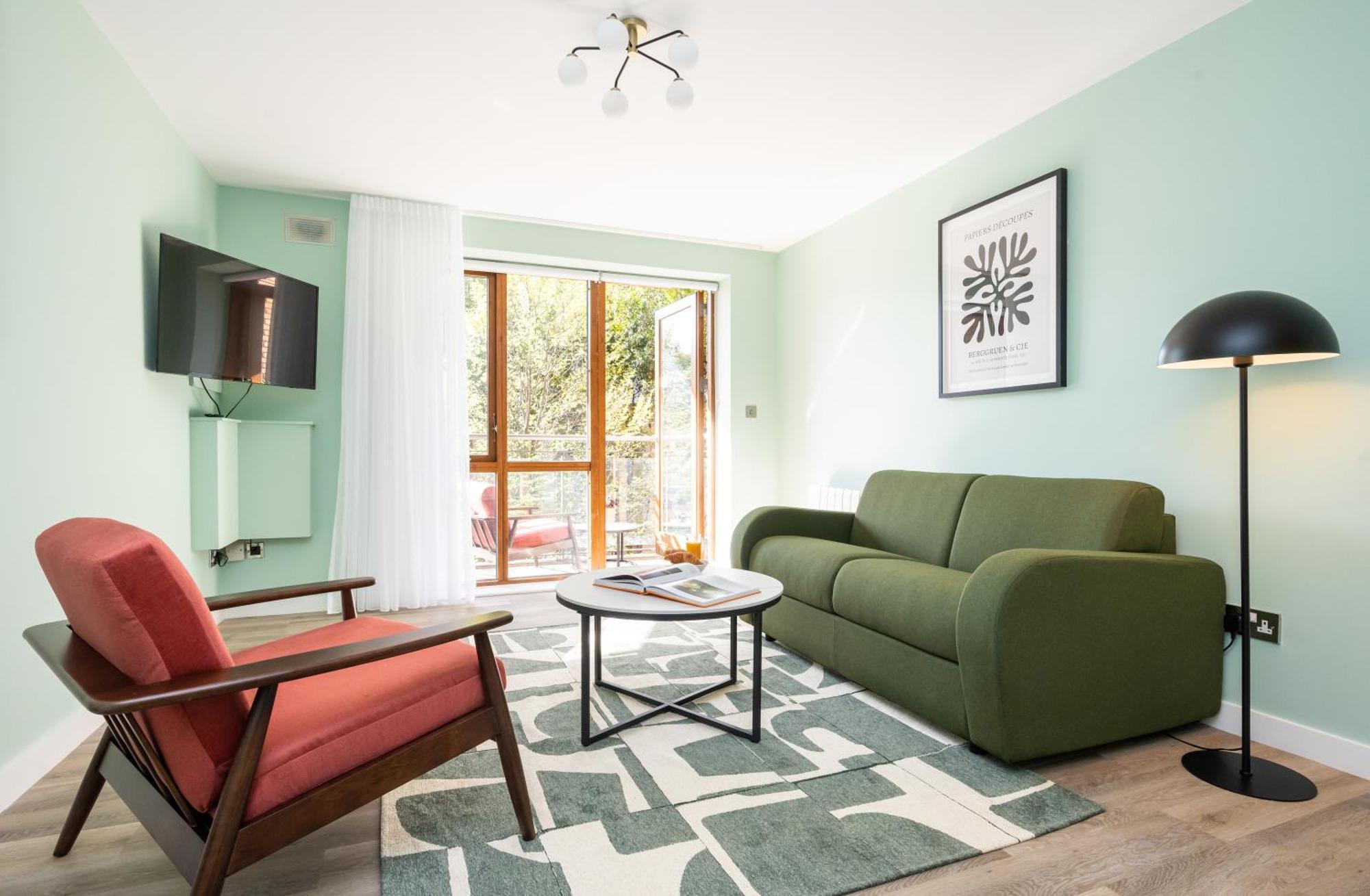 Staycity Augustine Aparthotel 3*